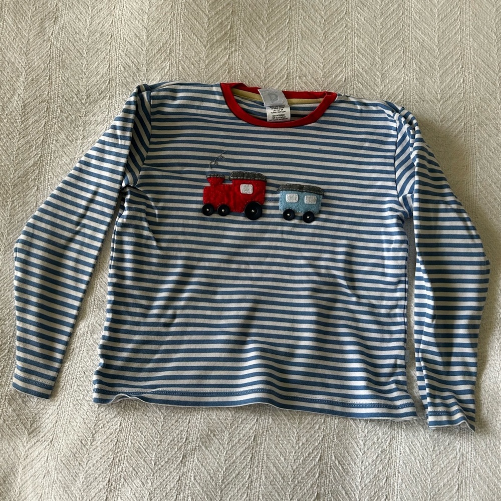 Bella Bliss appliqué tee train